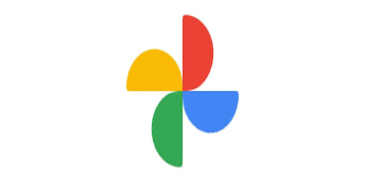 Google photos launching a new feature of Cinematic Photos soon users will receive this update, you’ll start to see your Memories brought to life with Cinematic photos, updated collage designs and new features that highlight some of your favorite activities.