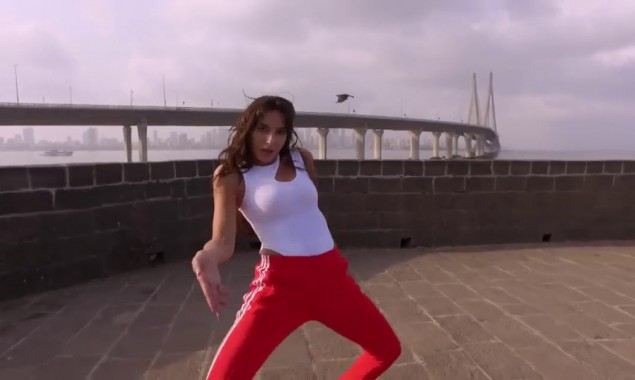 Nora Fatehi’s dance moves set the floor on fire