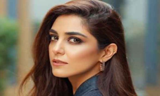 Maya Ali mesmerizes fans with her stunning mirror selfie