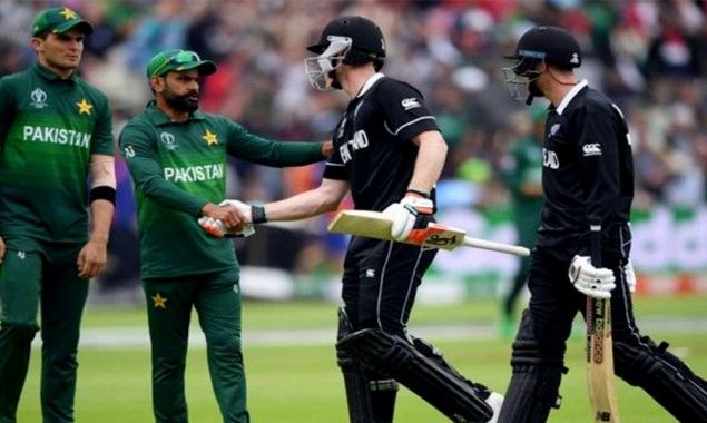 Pak v NZ