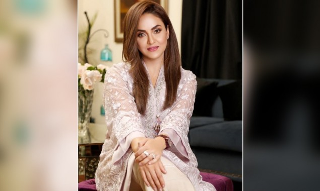 TV host, actress Nadia Khan reportedly got engaged in Islamabad