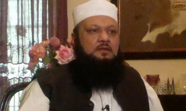 “Nawaz Sharif sent me to Israel”, claims Maulana Ajmal Qadri publicly
