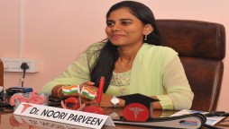 India: This Muslim Doctor Treats Her Patients For Just Rs 10