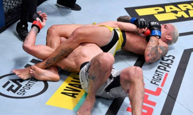 Did he break his arm? Tony Ferguson Injury reports at ufc 256