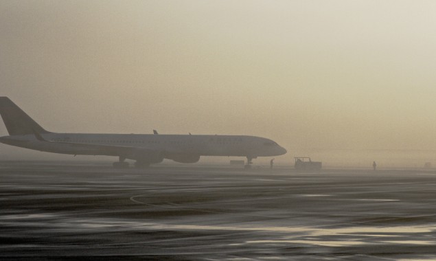 Fog disrupts flight schedule at Karachi and Lahore airports