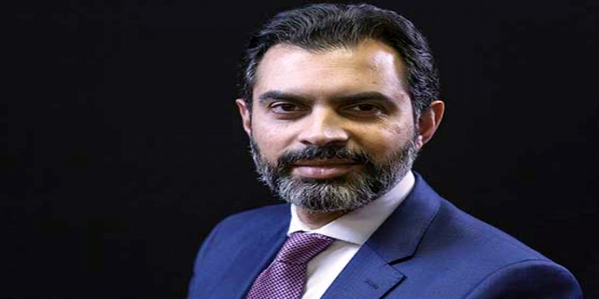 Dr Reza Baqir