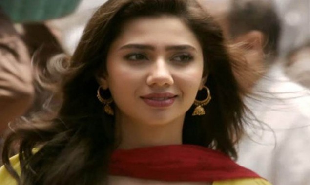 Who advised Superstar Mahira Khan to go to India?