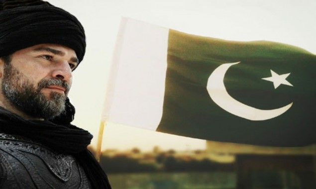 Ertugrul Star Engin Altan Duzyatan seemingly misses Pakistan