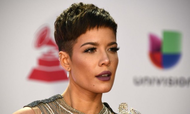 Singer Halsey Is Expecting Her First Child, Flaunts Baby Bump