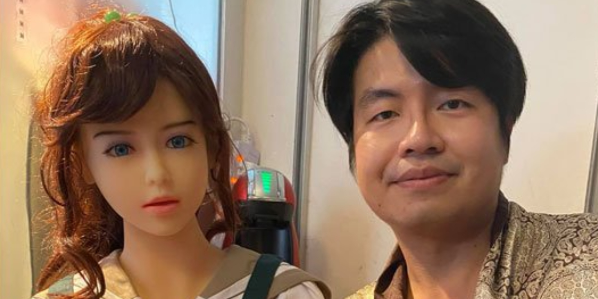 Human Sized Doll Girlfriend