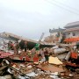 6.2 magnitude earthquake kills 34 in Indonesia