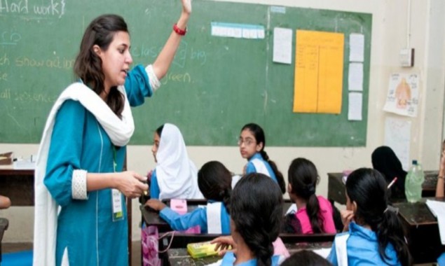 KP government announces to hire 25,000 new teachers