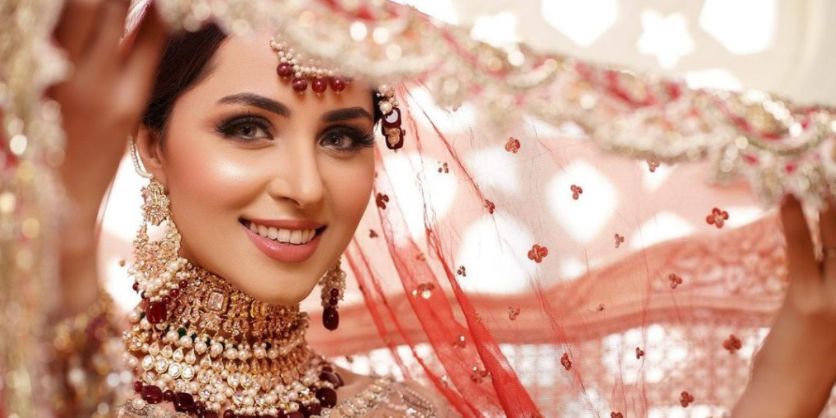 Nimra Khan bridal shoot