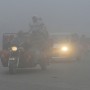 Pakistan Weather Update: Dense Fog disrupts traffic in Punjab