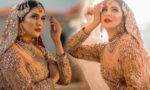 Areeba Habib will brighten up your day with her million watt beauty