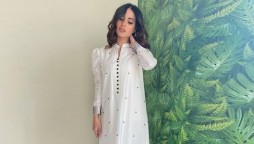 Iqra Aziz will make your jaws drop as she slays in all-white attire