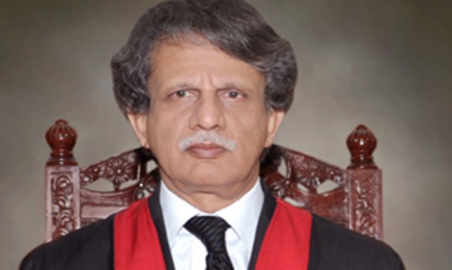 Justice (R) Azmat Saeed to head commission investigating Broadsheet matter