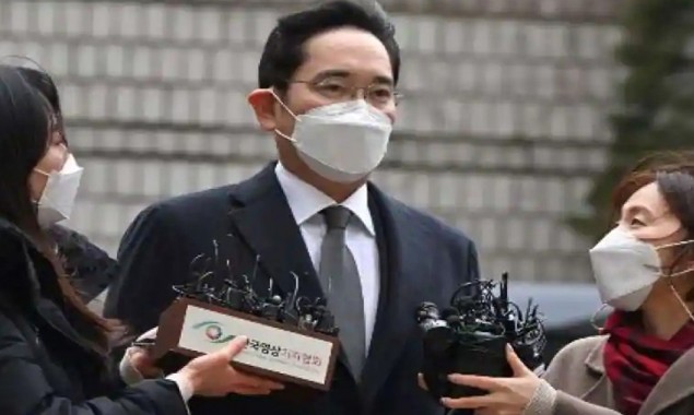 Samsung Billionaire Heir Gets 2.5 Years Prison For Bribery