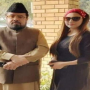 Video: What were Hareem Shah & Mufti Qavi doing in makeup room?