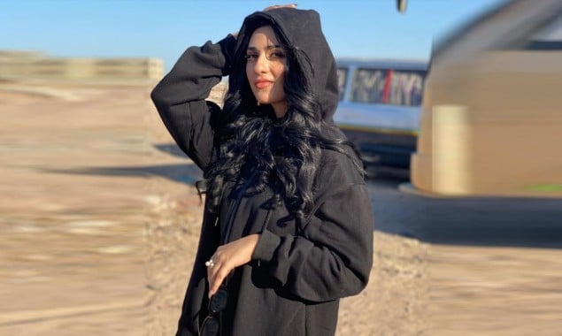 Actress Sarah Khan’s beautiful & stunning winter collection