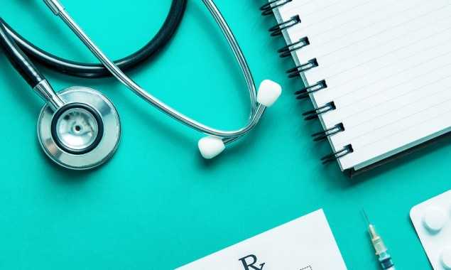 Free healthcare for illegal immigrants in Illinois