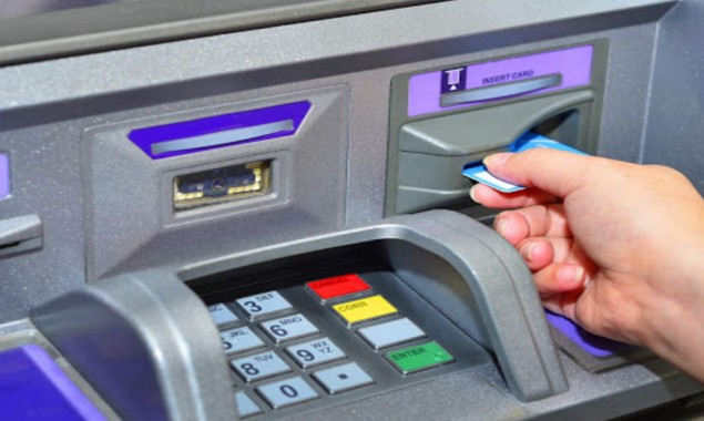 Pakistan: Banks begin charging ATM receipt fee