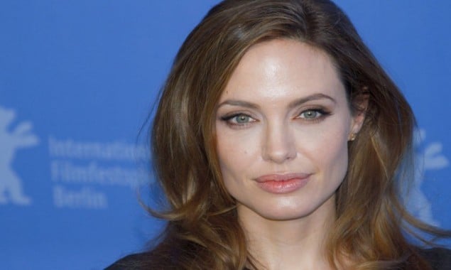 Angelina Jolie shows the ‘Letter Sent from a Teenage Girl in Afghanistan’