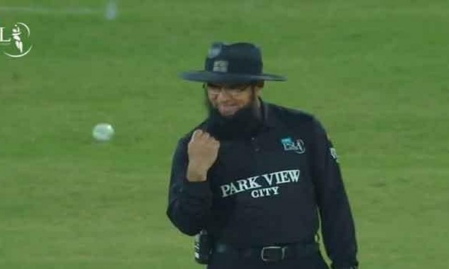 PSL 2021: Aleem Dar’s celebration goes viral after third umpire upholds his decision