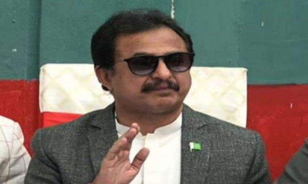 Haleem Adil detained by ACE at Jamshoro Toll Plaza