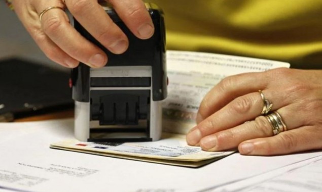 Pakistan Won’t Issue Manual Visas From Now Onwards