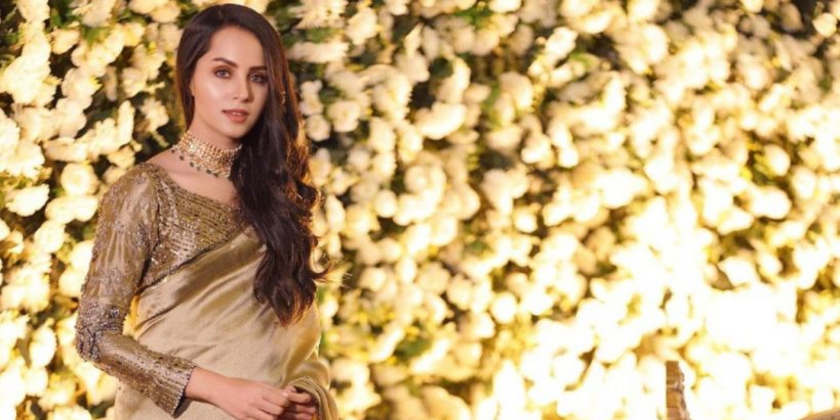 Nimra Khan saree