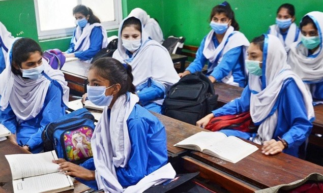Sindh suspends physical classes in all schools till grade 8 for another 10 days