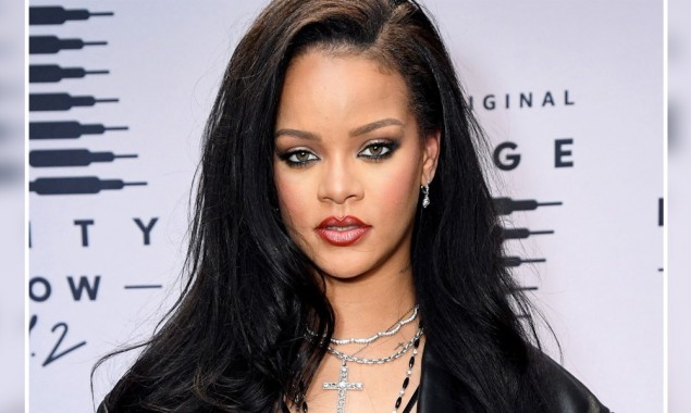 Rihanna is expecting her first child?