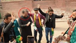 Fawad Chaudhry Dances In Front Of Wazir Khan Mosque