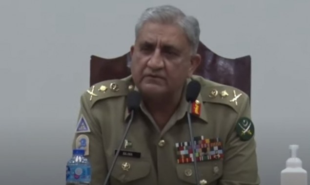COAS Visits PAF Air War College Institute At Karachi