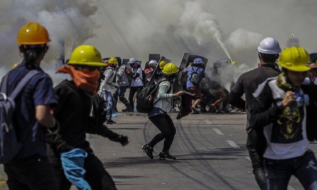 Myanmar asks India to return police officers who fled