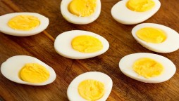 Eggs with Heart Disease? Know How Eggs Affect Your Cholesterol