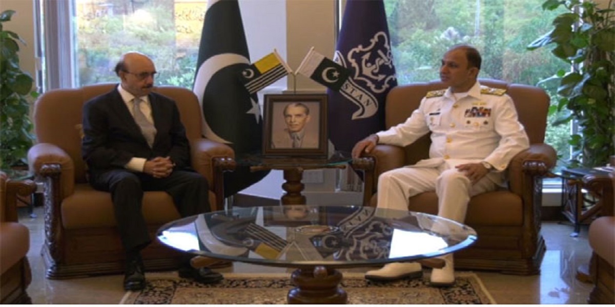 President AJK, Naval Chief discuss Kashmir dispute