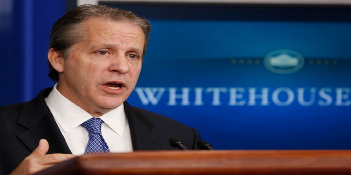 Economic adviser Covid-19 stimulus plan White House