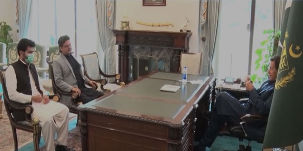 PM Khan poverty meeting