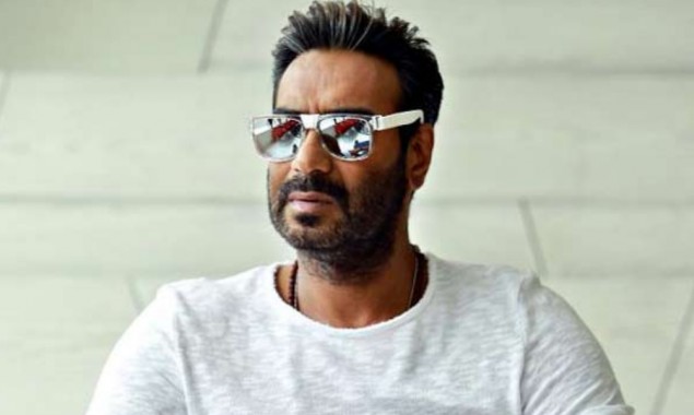 Video: Ajay Devgn Beaten Up Outside Club? Find Out!