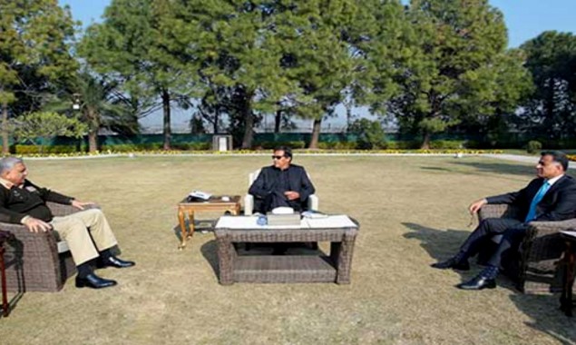 COAS, ISI chief discuss security matters with Prime Minister Imran Khan