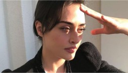 Sun-Kissed Photos Of Esra Bilgic Make Rounds On Internet