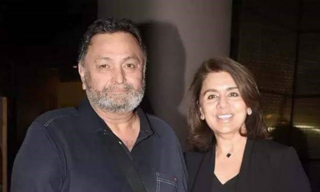 Video of Rishi Kapoor with Neetu from their last trip together goes viral