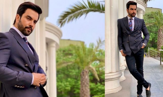 Junaid Khan Leaves Fans Awestruck With His Dapper Looks