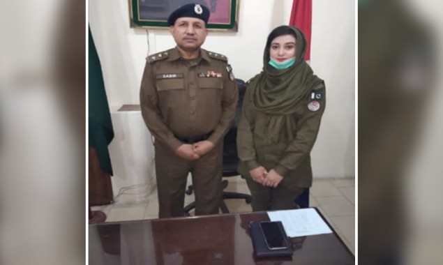 55-year-old DSP marries 19-year-old lady constable