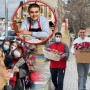 Turkish Chef CZN Burak Wins Hearts With His Adorable Gesture on Women’s Day