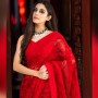 Maya Ali Dazzles In This Jaw-Dropping Red Saree