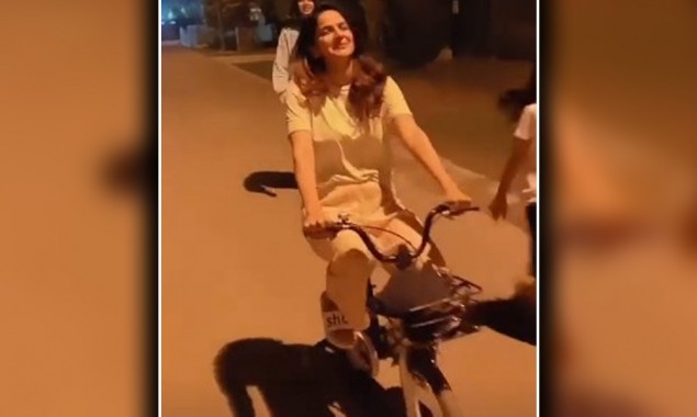 Saba Qamar video