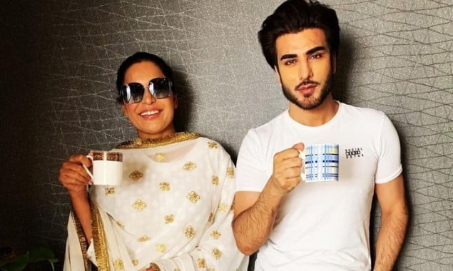Meera Jee Enjoys Cup Of Tea With Imran Abbas